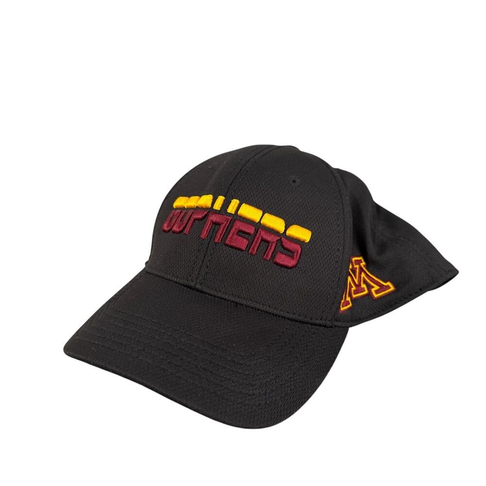 Minnesota Gophers Stretch-Fit College Baseball Hat